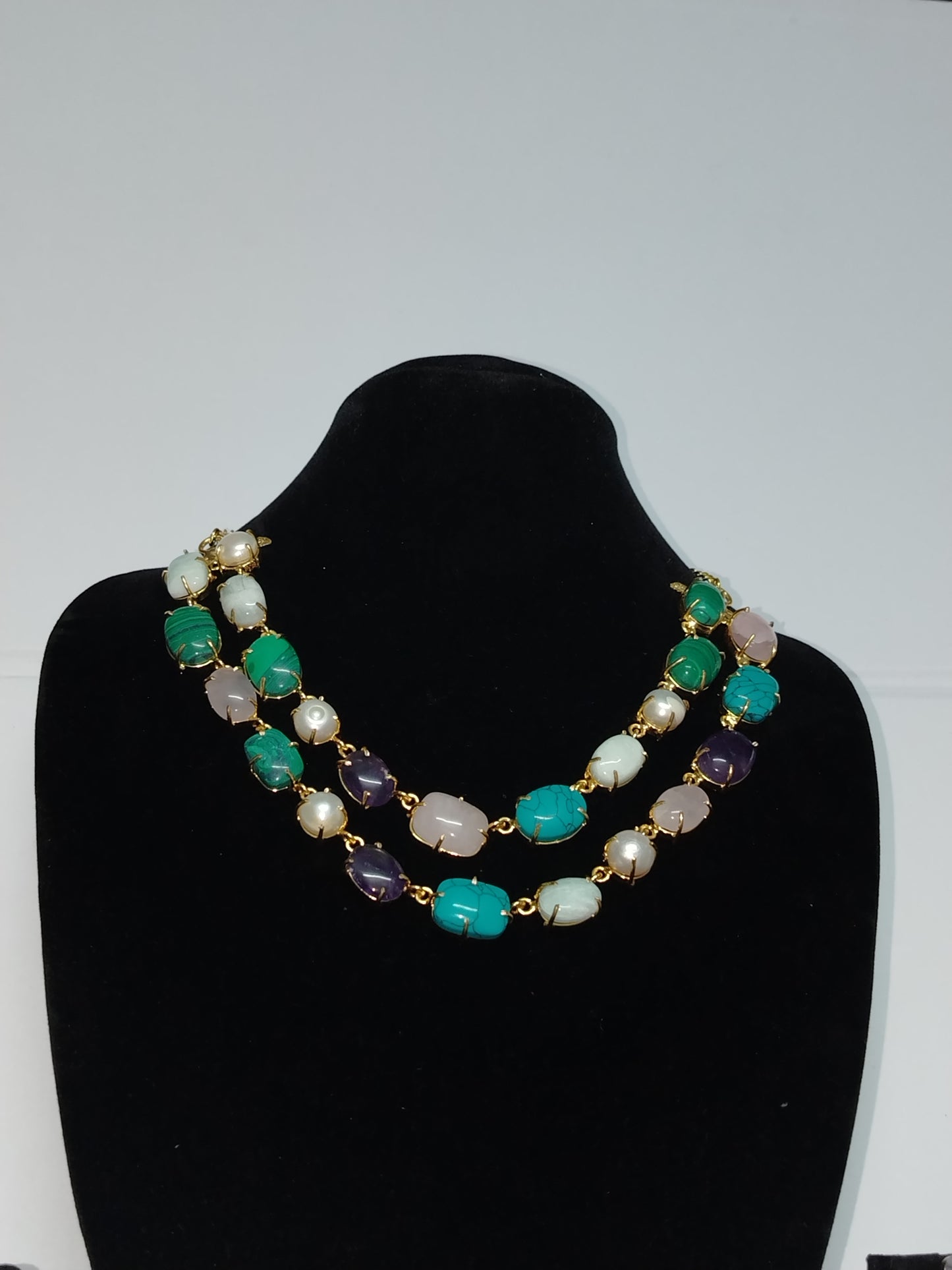 Double Layered Semi-precious Stone Neckpiece with Earrings