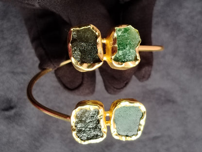 Open Style Bracelet with 4 Natural Stone