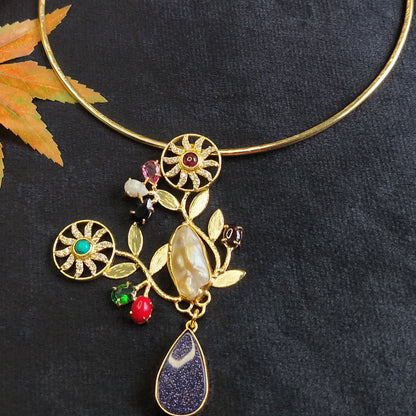 Druzy Stone and Baroque Pearl Pendant Hasli